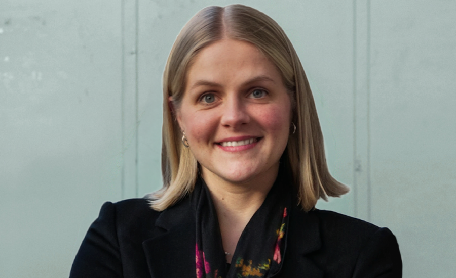 Portrait von Angela Zollinger